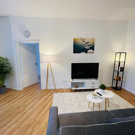Schoenes Apartment - Netflix-Nespresso Duisburg Eksteriør bilde
