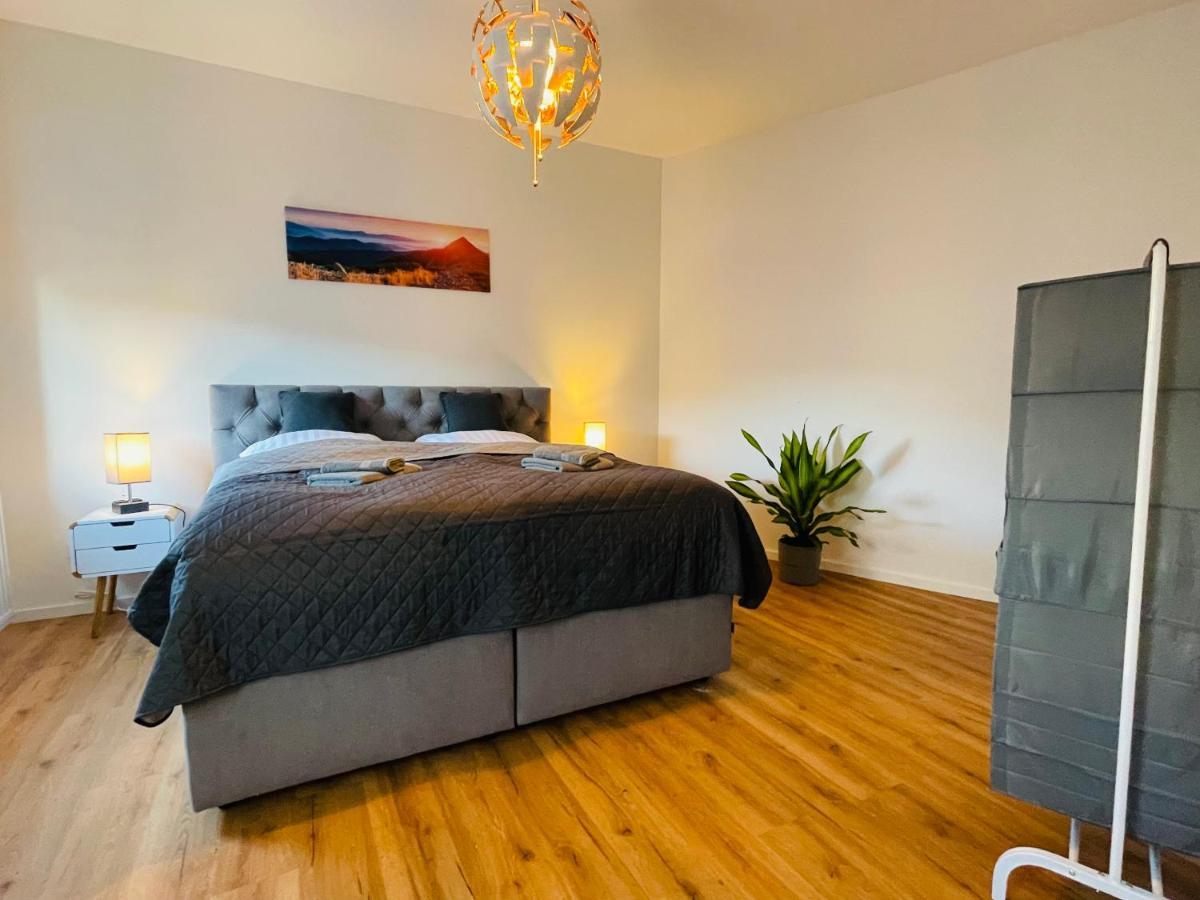 Schoenes Apartment - Netflix-Nespresso Duisburg Eksteriør bilde